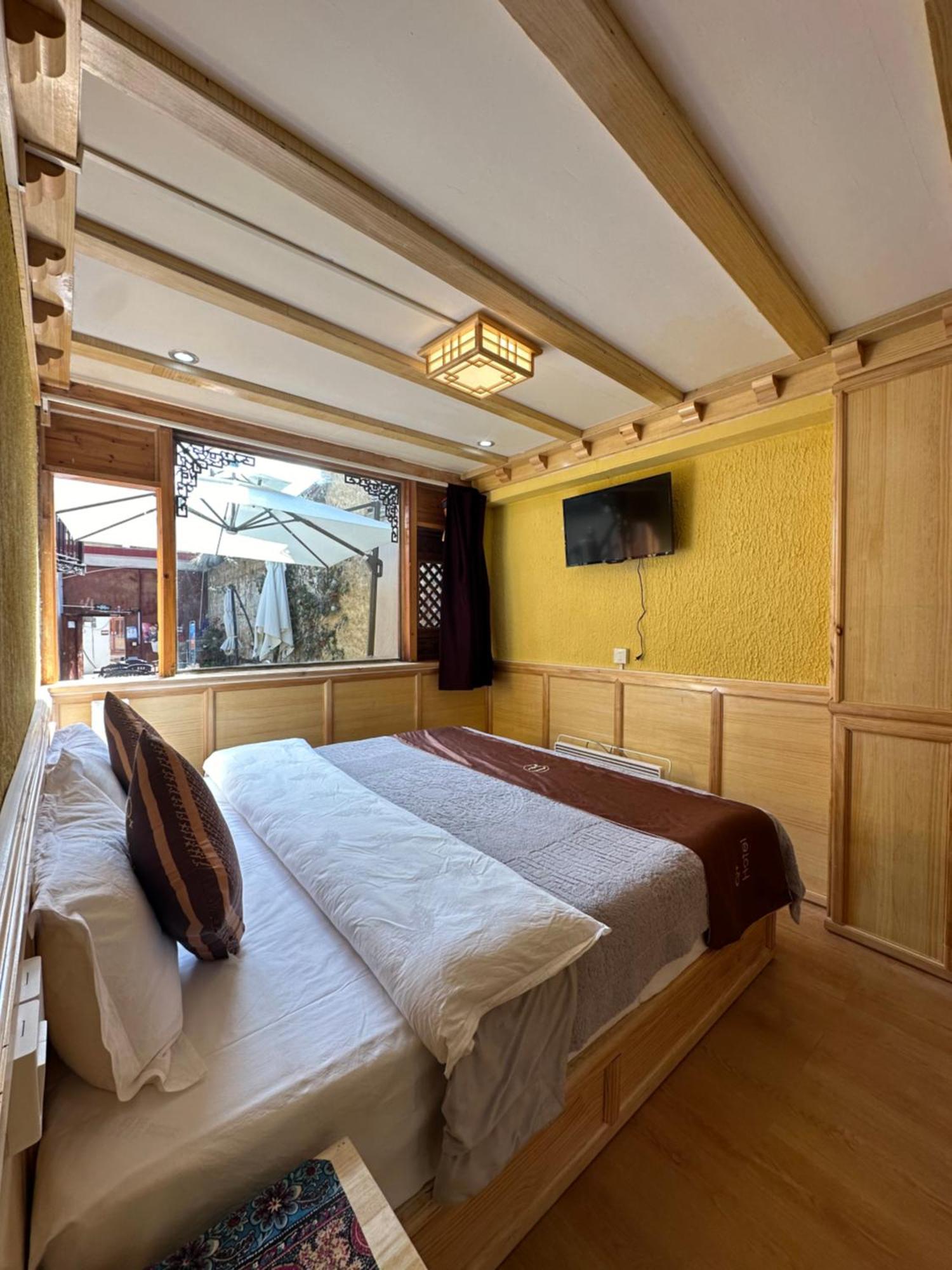 Yi'S Hostel Шангри-Ла Экстерьер фото