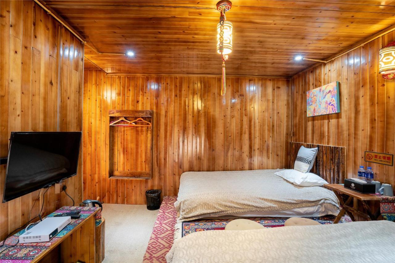 Yi'S Hostel Шангри-Ла Экстерьер фото
