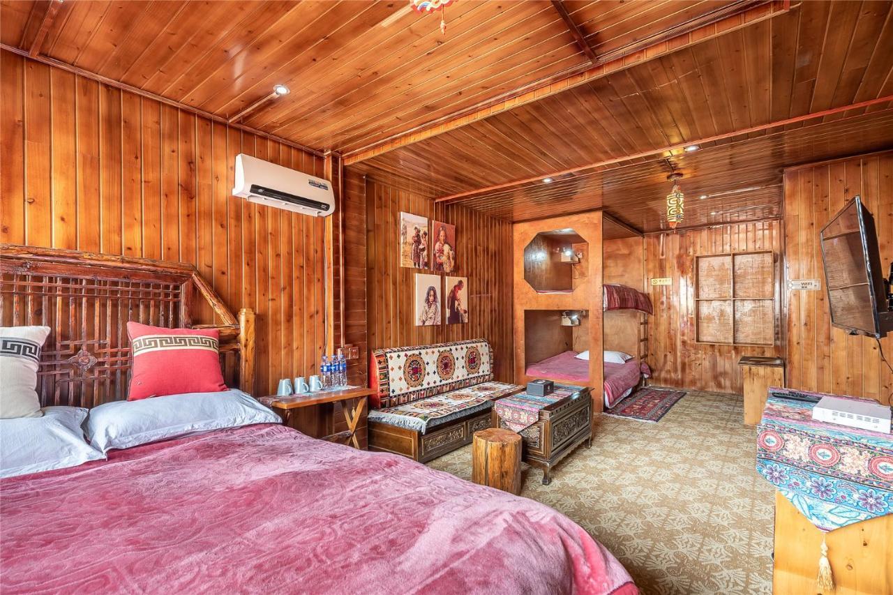 Yi'S Hostel Шангри-Ла Экстерьер фото