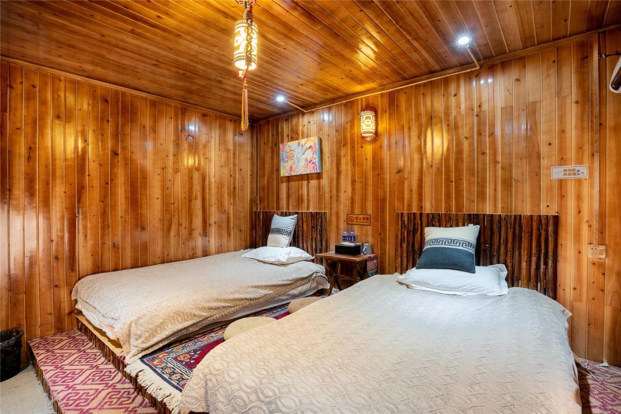 Yi'S Hostel Шангри-Ла Экстерьер фото